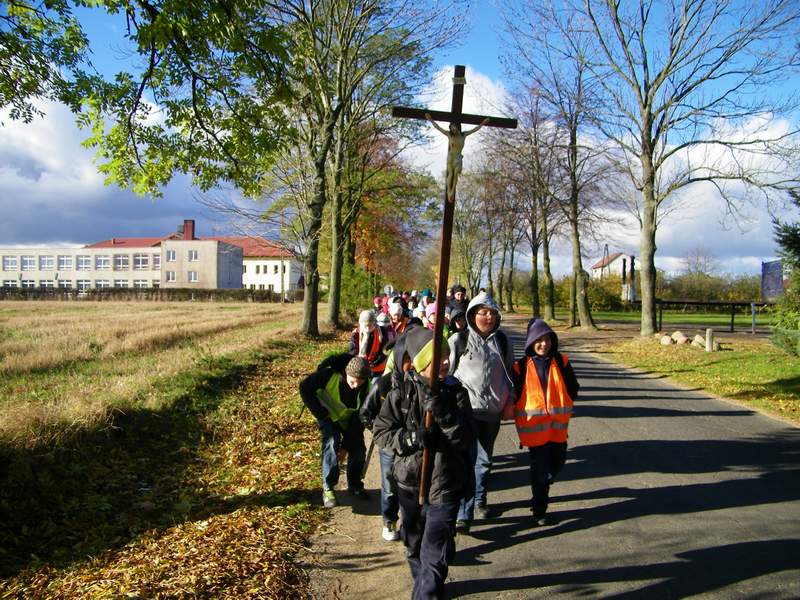 Pielgrzymka do Sanktuarium w Szczukach