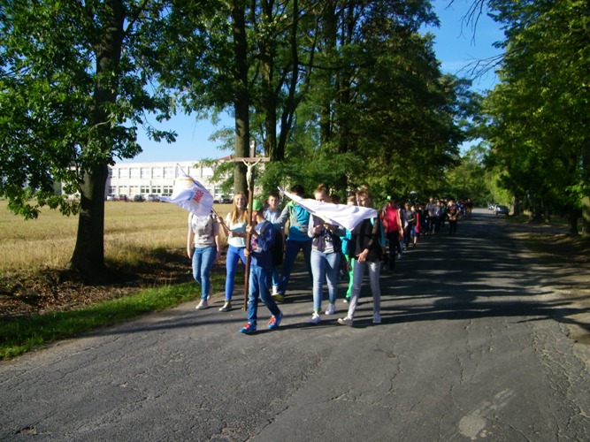 Pielgrzymka piesza do Sanktuarium do Szczuk- 17.09