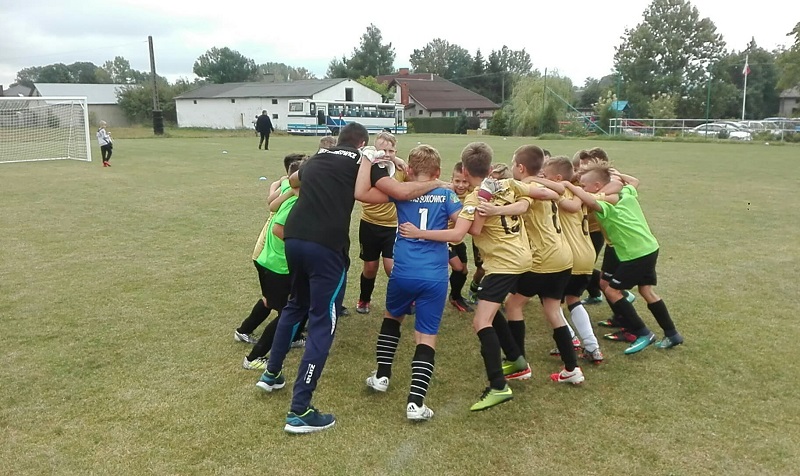 MUSKADOR Wola Pękoszewska - LUKS Sadkowice 2:5!