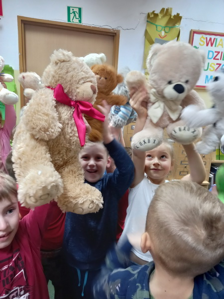 Dzie Pluszowego Misia 22