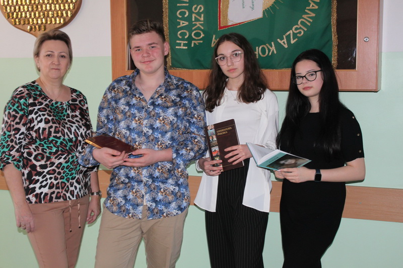 3 laureatów WKP z języka polskiego !