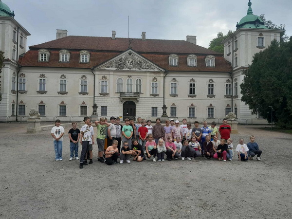 Wycieczka uczniw klas 3 i klasy 2 /12.09.2025/