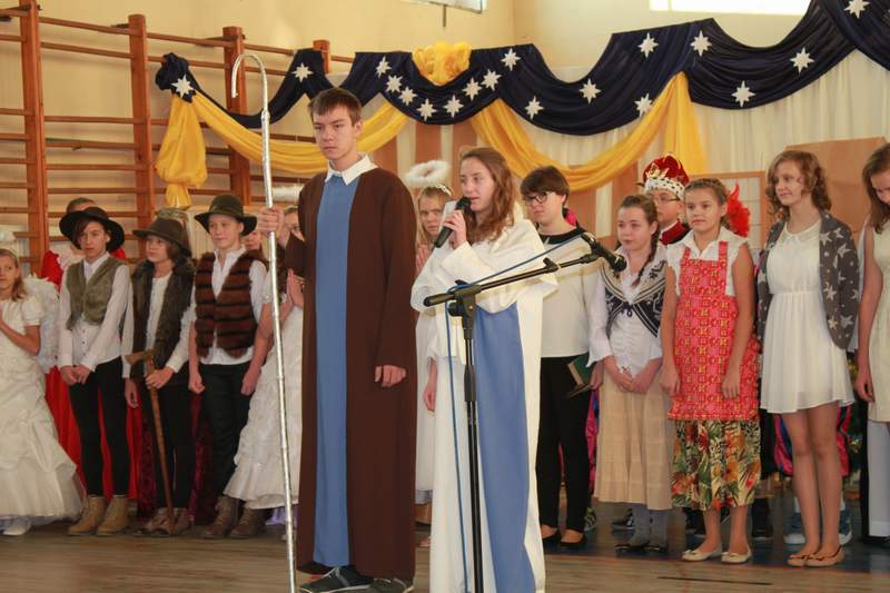 Jasełka dla najmłodszych uczniów