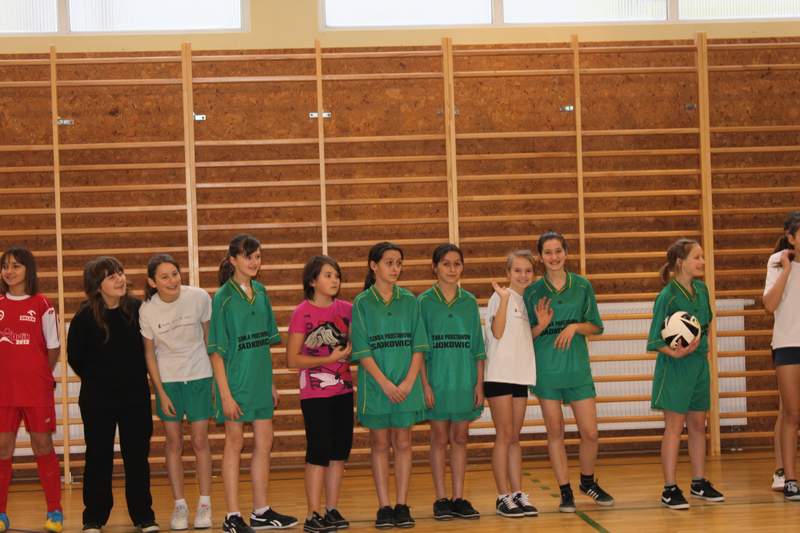 PT Halowej Piki Nonej Dziewczt