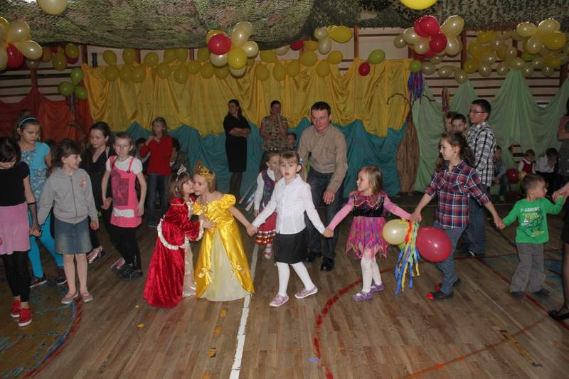 Zabawa choinkowa 07.02.2013